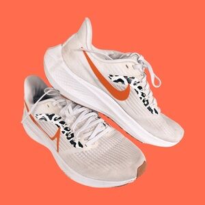 Nike Air Zoom women’s size 8.5